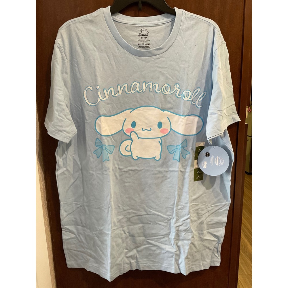 Sanrio Men's Cinnamoroll Graphic Tee size XL (C-058)